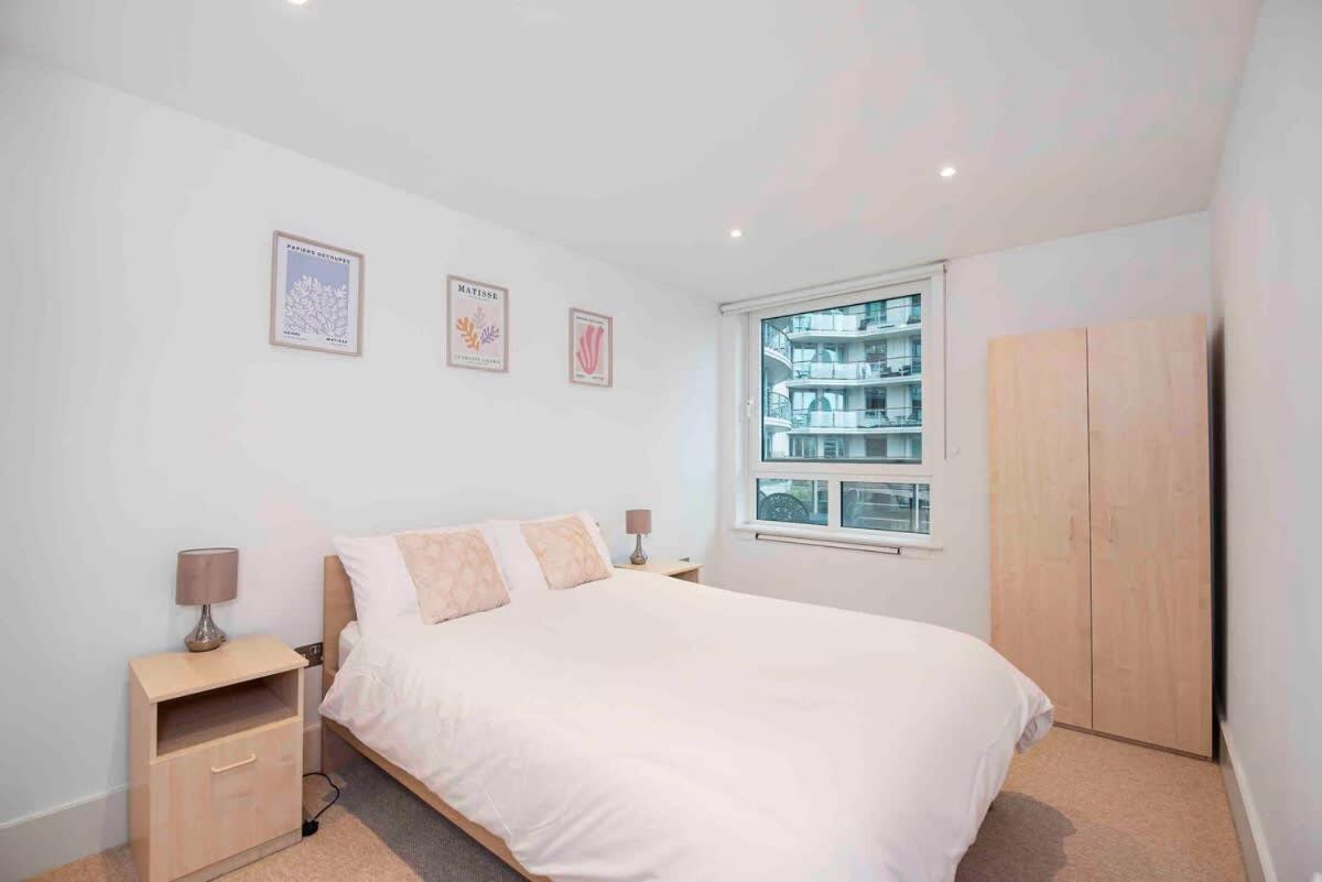 Terraced Riverview Apartment Londres Exterior foto